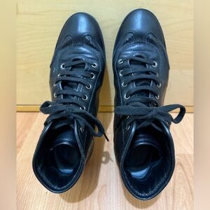 Gucci Women's Black Leather Sneaker Lace up Shoes booties 36.5 or 6.5